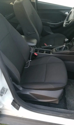 Ford Focus cena 35999 przebieg: 176100, rok produkcji 2017 z Nowe Skalmierzyce małe 352